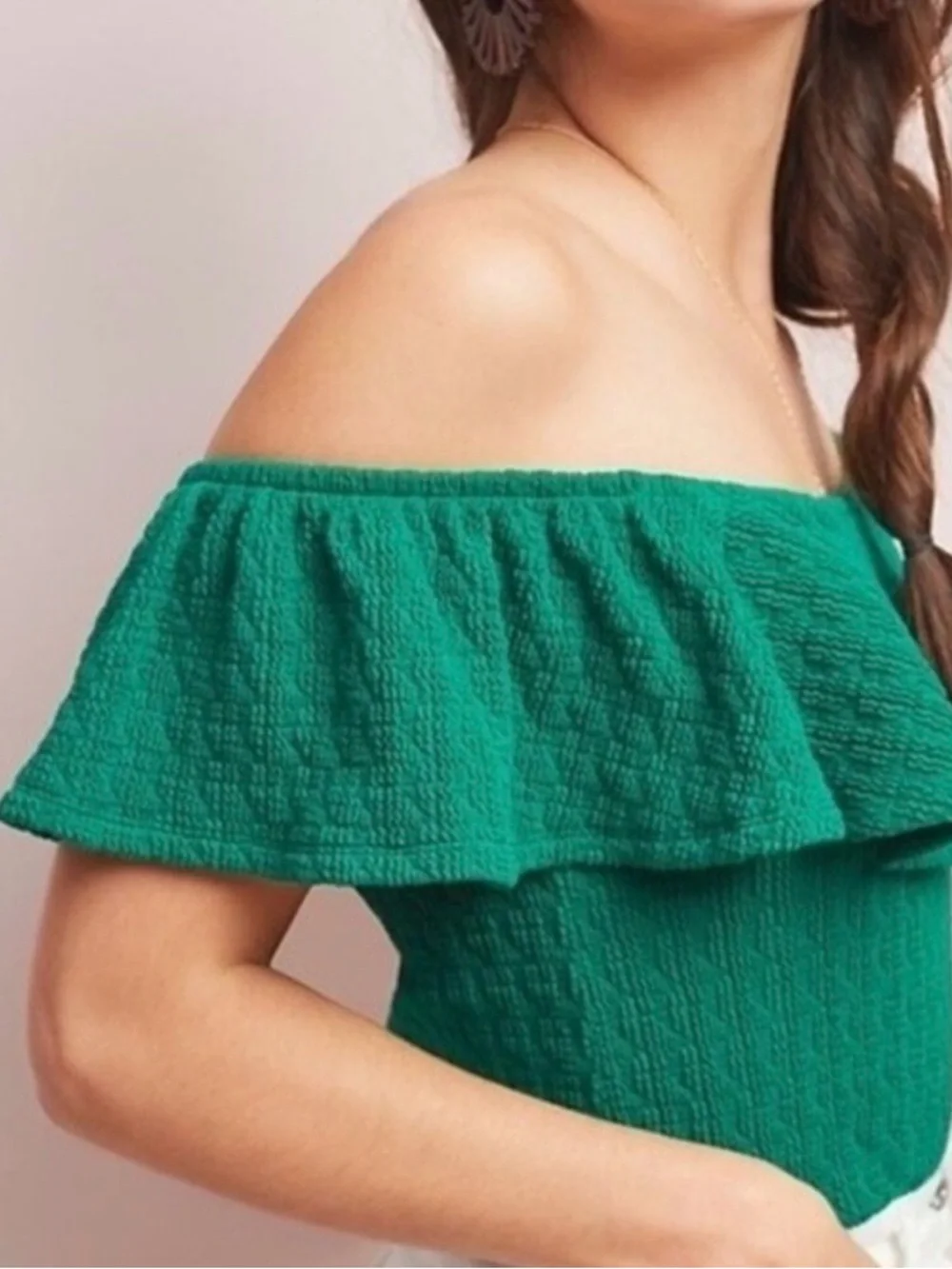Anthropologie Emerald Green Ruffle Textured One-Shoulder Camisole - Picture 3 of 8